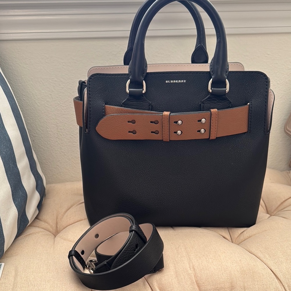 Burberry Black and Tan Handbag